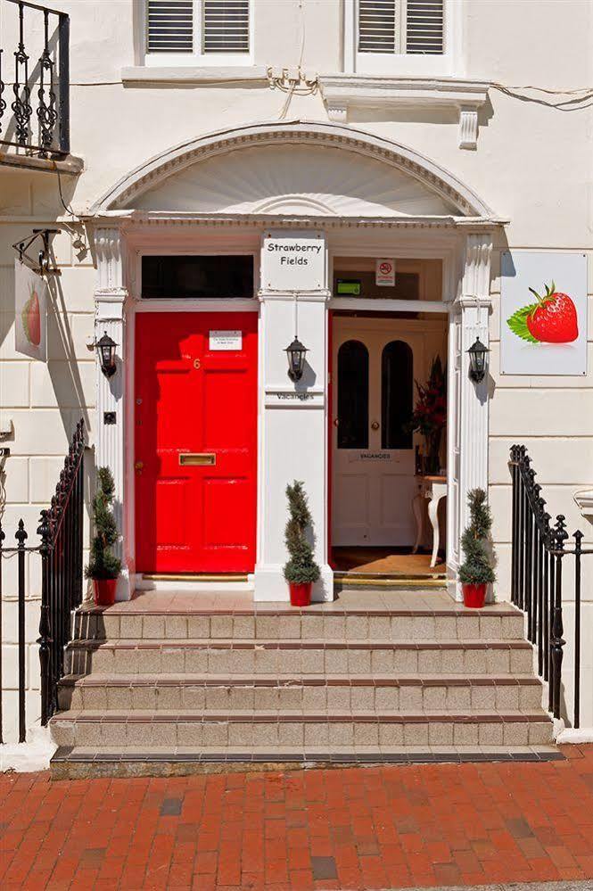Strawberry Fields Hotel Brighton Exterior photo