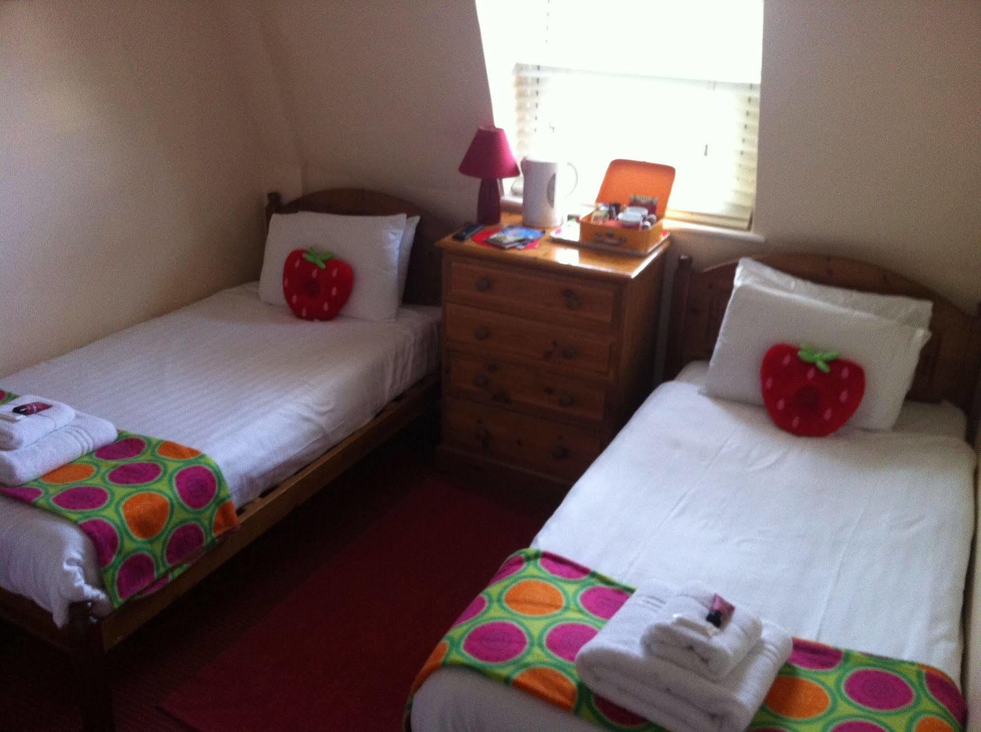 Strawberry Fields Hotel Brighton Exterior photo